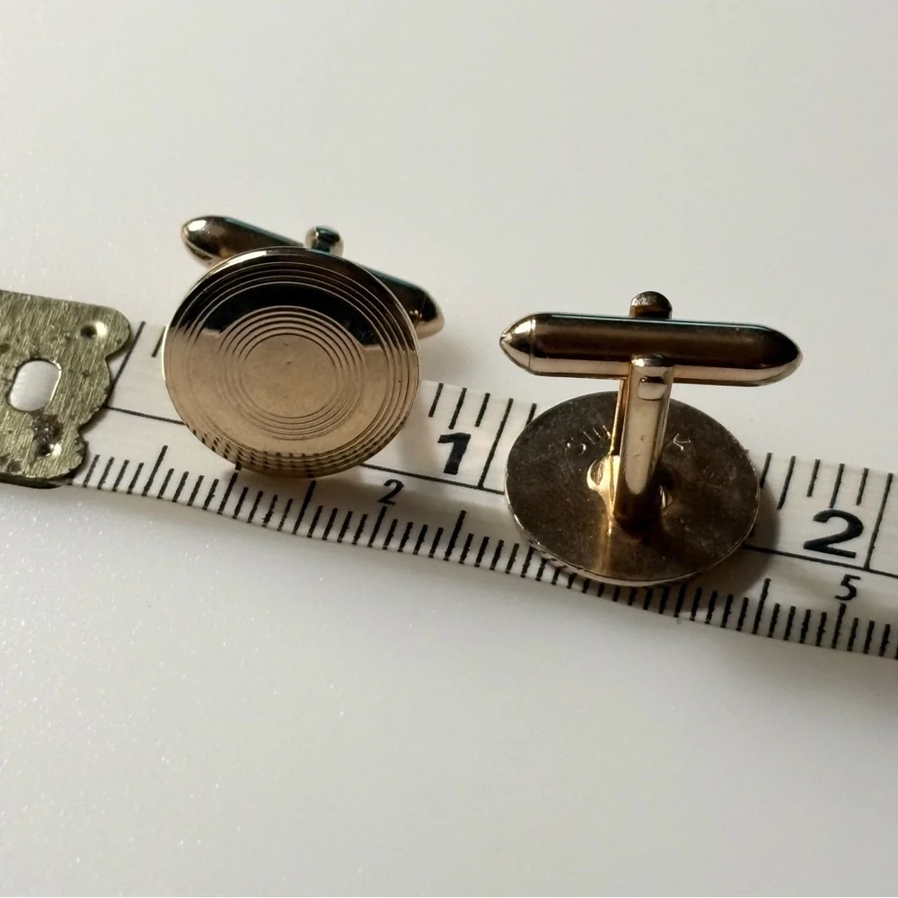 Vintage Estate Cufflinks Cuff links SWANK Men Round Gold Tone